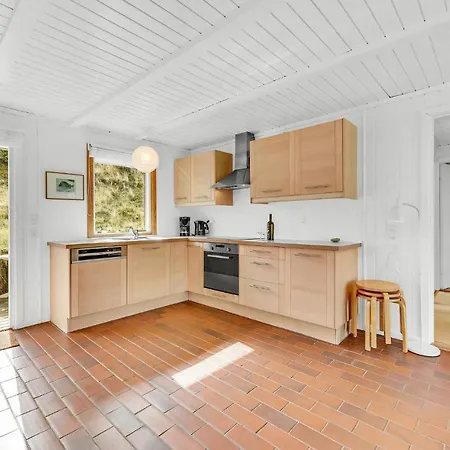 Holiday home 4 Bedroom Pet Friendly In Hvide Sande