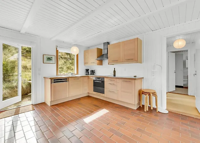 Holiday home Four-bedroom In