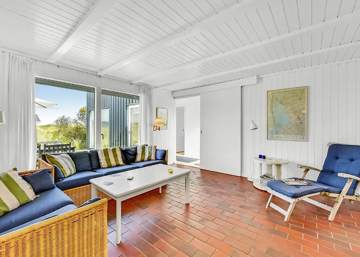 Four-bedroom In Ringkobing