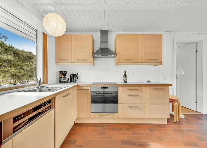 Four-bedroom In Holiday home *