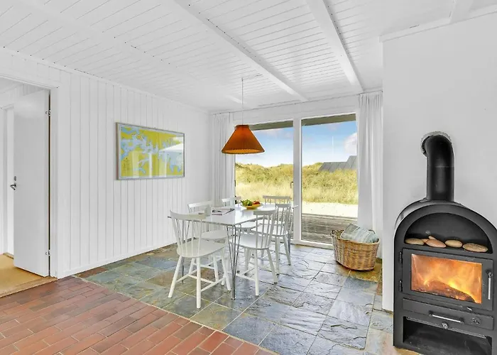 Four-bedroom In Holiday home Ringkobing